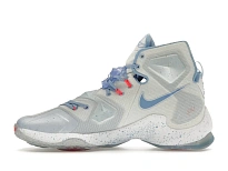 Фото № 3 с приближением к товару «‎Nike LeBron 13 Christmas»