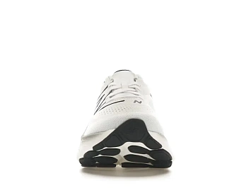 New Balance Fresh Foam X More v4 - 2