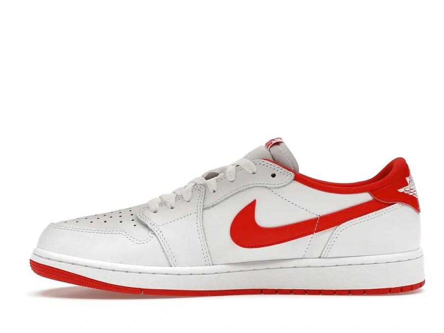 Фото № 3 с приближением к товару «‎Jordan 1 Retro Low OG University Red»