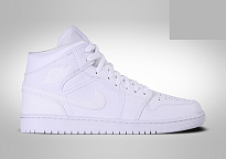 Фото № 1 с приближением к товару «‎Nike Air Jordan 1 Retro Triple 2.0»