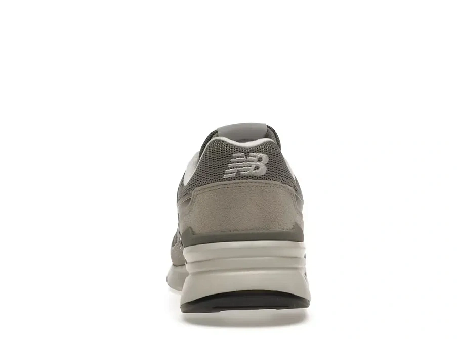 Фото № 4 с приближением к товару «‎New Balance 997»