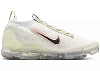 Фото № 1 с приближением к товару «‎Nike Air VaporMax 2021 FK Mismatched Swoosh White»