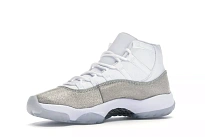 Фото № 3 с приближением к товару «‎Jordan 11 Retro White Metallic Silver »