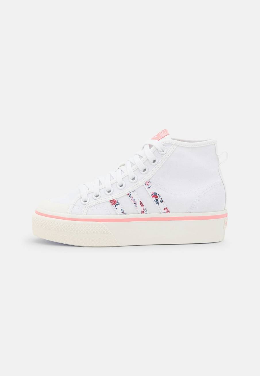 Фото № 1 с приближением к товару «‎Adidas Nizza Platform »