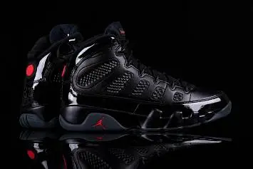 Nike Air Jordan 9 Retro  - 3