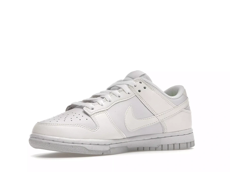 Фото № 2 с приближением к товару «‎Nike Dunk Low Next Nature Sail »