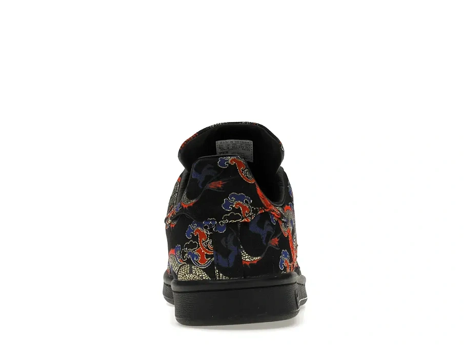 Фото № 4 с приближением к товару «‎adidas Stan Smith Dragon Print»