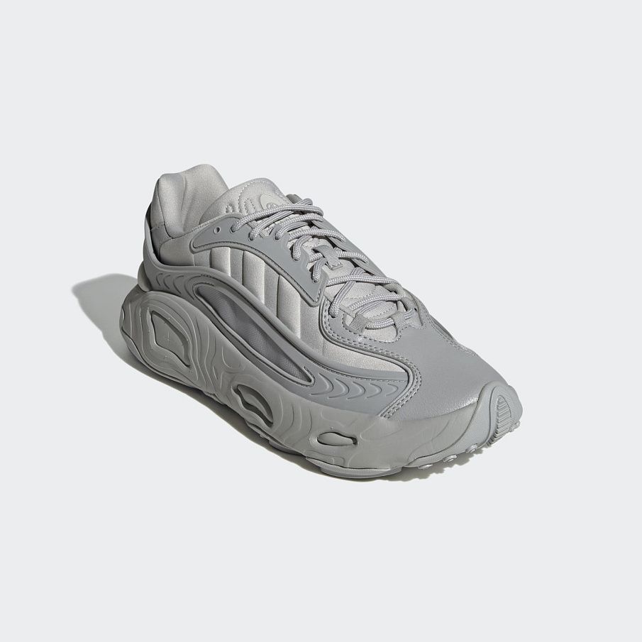 Фото № 4 с приближением к товару «‎Adidas Oznova »