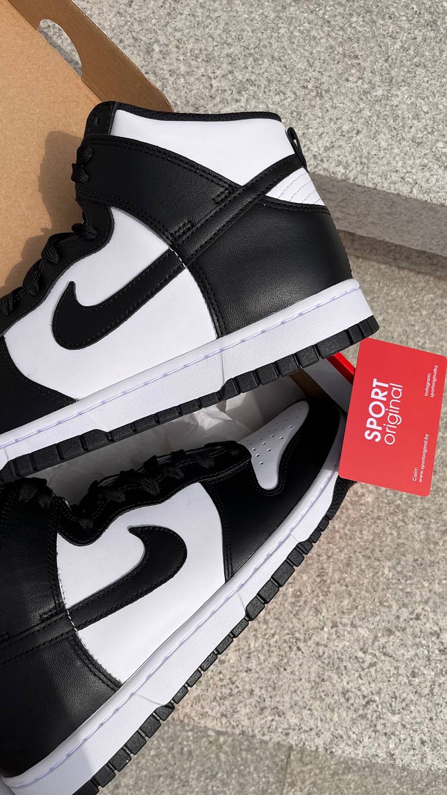 Фото № 4 с приближением к товару «‎Nike Dunk High Panda»