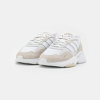 Фото № 3 с приближением к товару «‎Adidas Retropy F90 W »