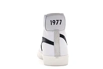 Фото № 4 с приближением к товару «‎Nike Blazer Mid 77 Vintage»