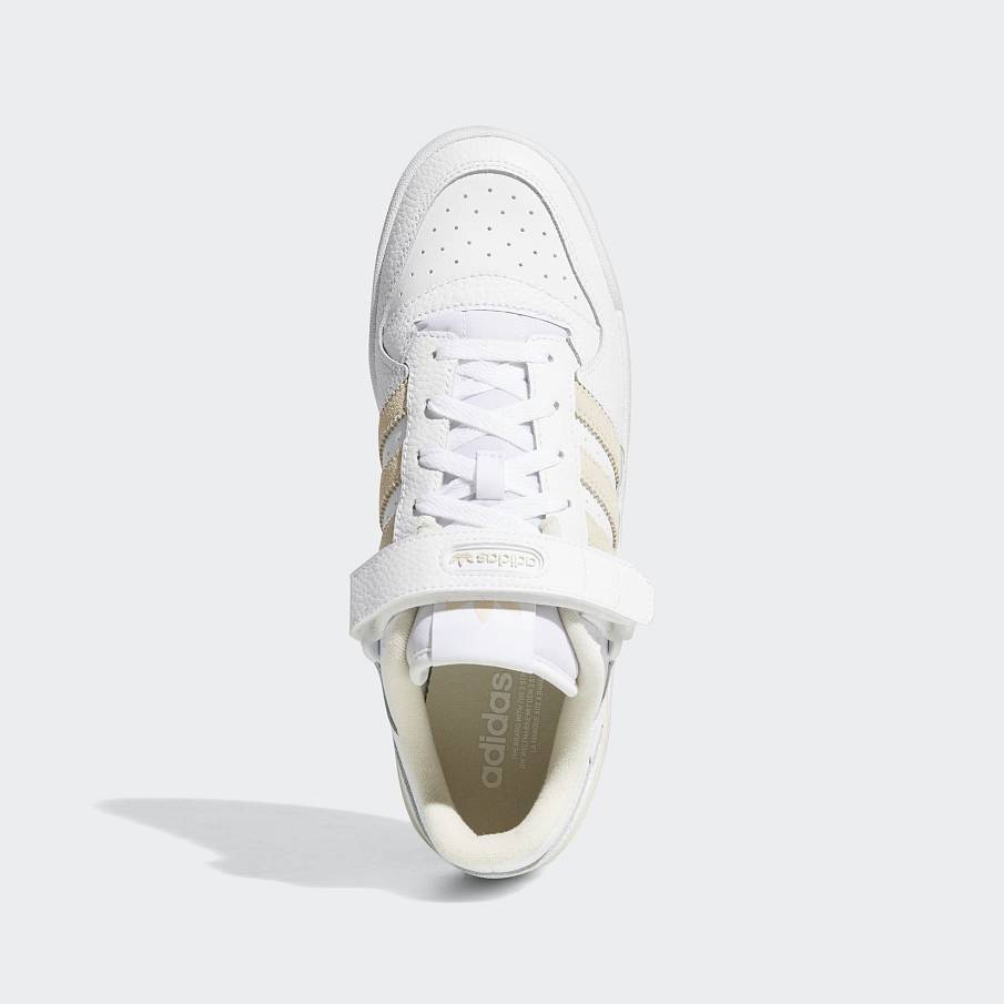 Фото № 5 с приближением к товару «‎Adidas Forum »