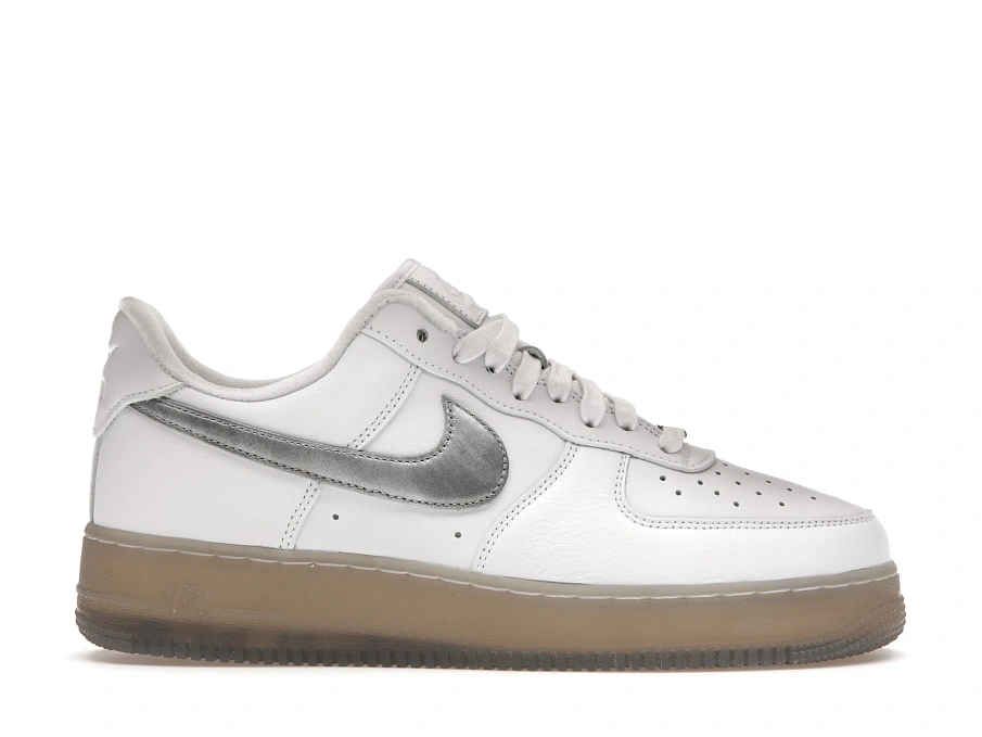 Фото № 1 с приближением к товару «‎Nike Air Force 1 Low 07 PRM White Metallic Silver»