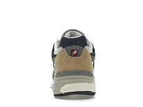 Фото № 4 с приближением к товару «‎New Balance 990v3»