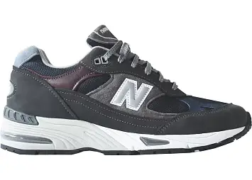 New Balance 991