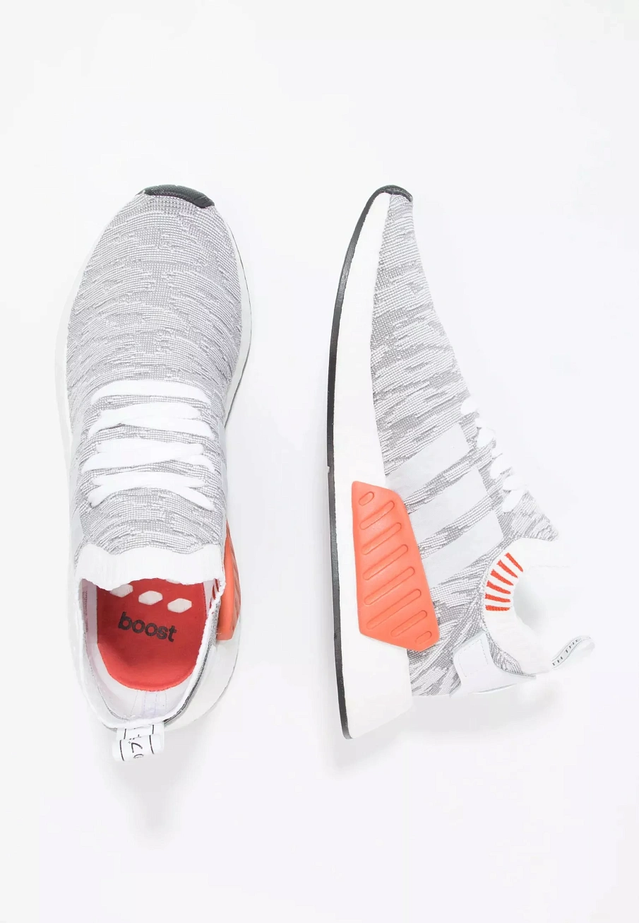 Фото № 3 с приближением к товару «‎NMD_R2 PK»