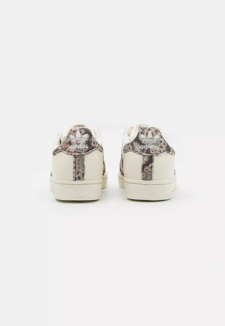 Фото № 4 с приближением к товару «‎SUPERSTAR KALEIDOSCOPE DREAM UNISEX»