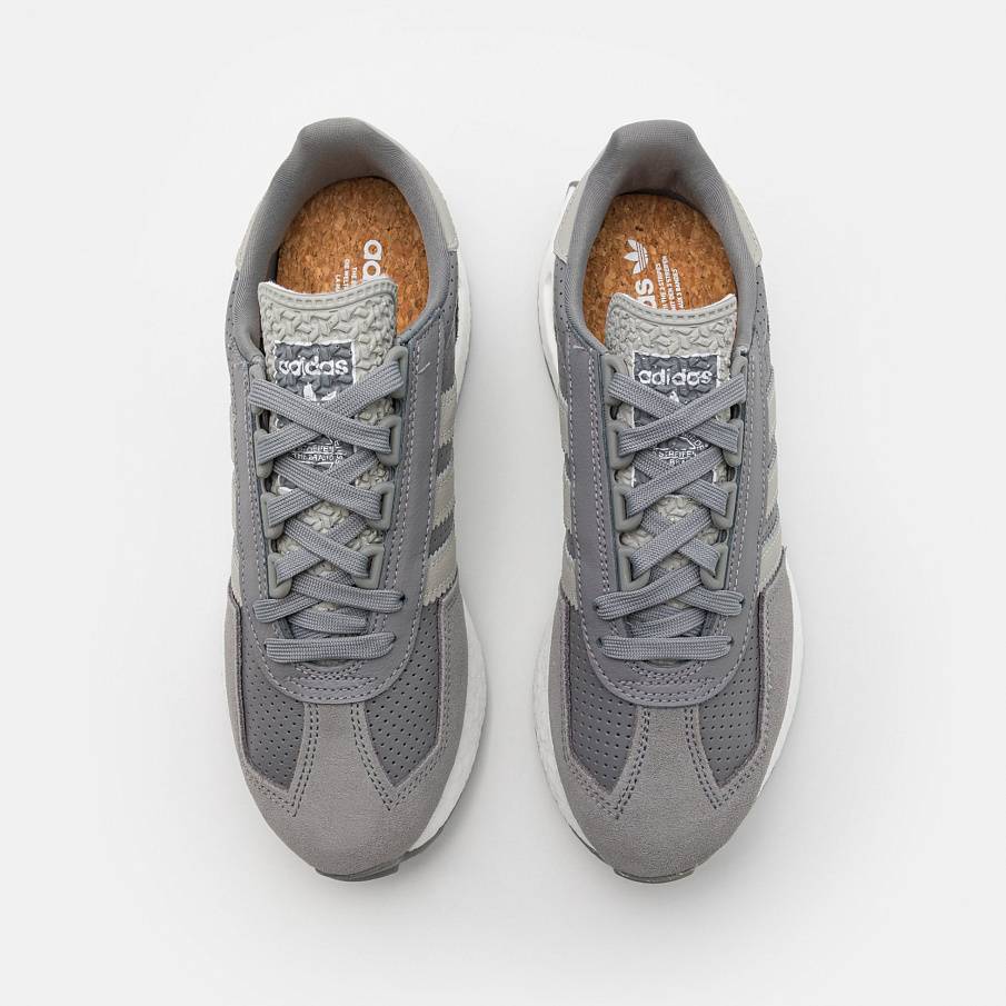 Фото № 4 с приближением к товару «‎Adidas Retropy E5 »