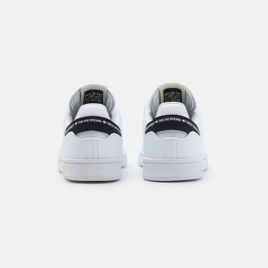Фото № 3 с приближением к товару «‎Adidas Stan Smith »