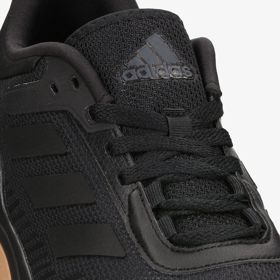 Фото № 5 с приближением к товару «‎Adidas Trainer V»