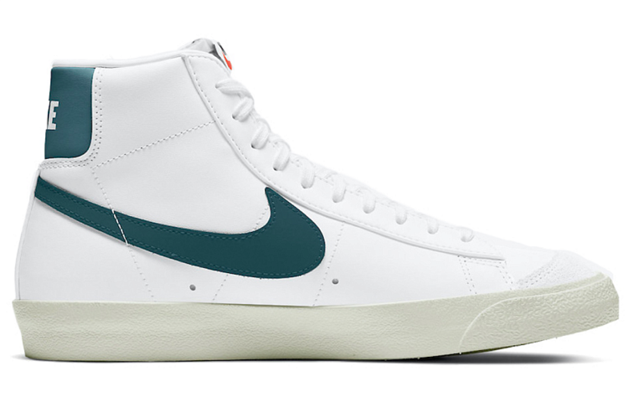 Фото № 2 с приближением к товару «‎Nike Blazer Mid '77 Vintage WhiteGreen»