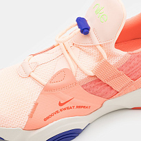 Фото № 4 с приближением к товару «‎Nike Superrep Groove »