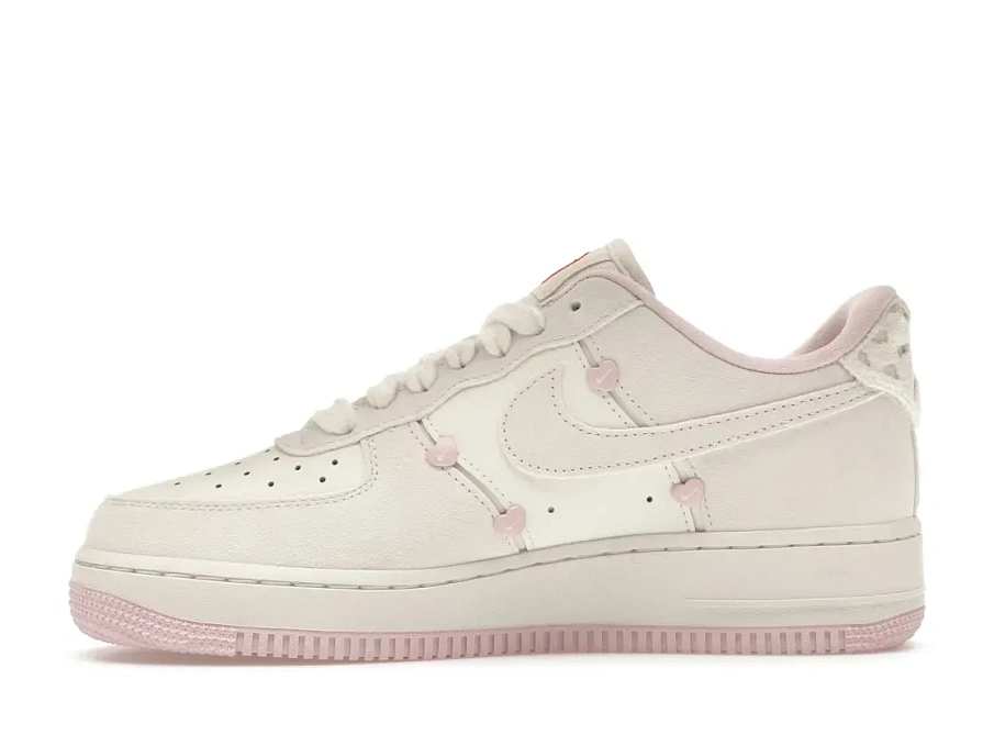 Фото № 3 с приближением к товару «‎Nike Air Force 1 Low»
