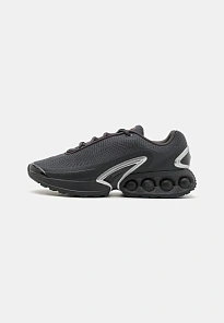 Фото № 1 с приближением к товару «‎AIR MAX DN»