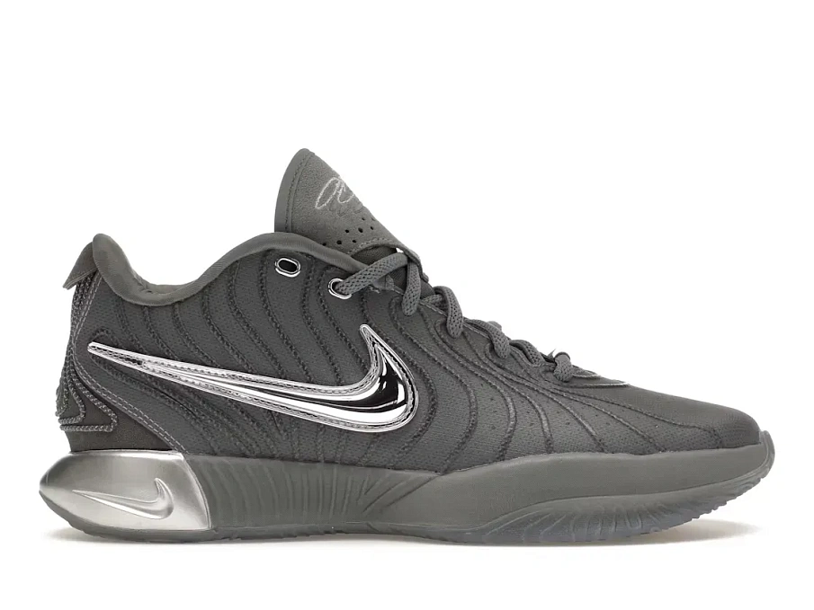 Фото № 1 с приближением к товару «‎Nike LeBron 21»