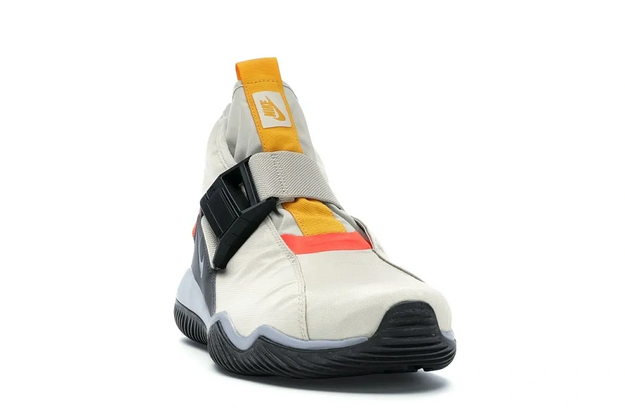 Фото № 3 с приближением к товару «‎Nike Komyuter Birch»