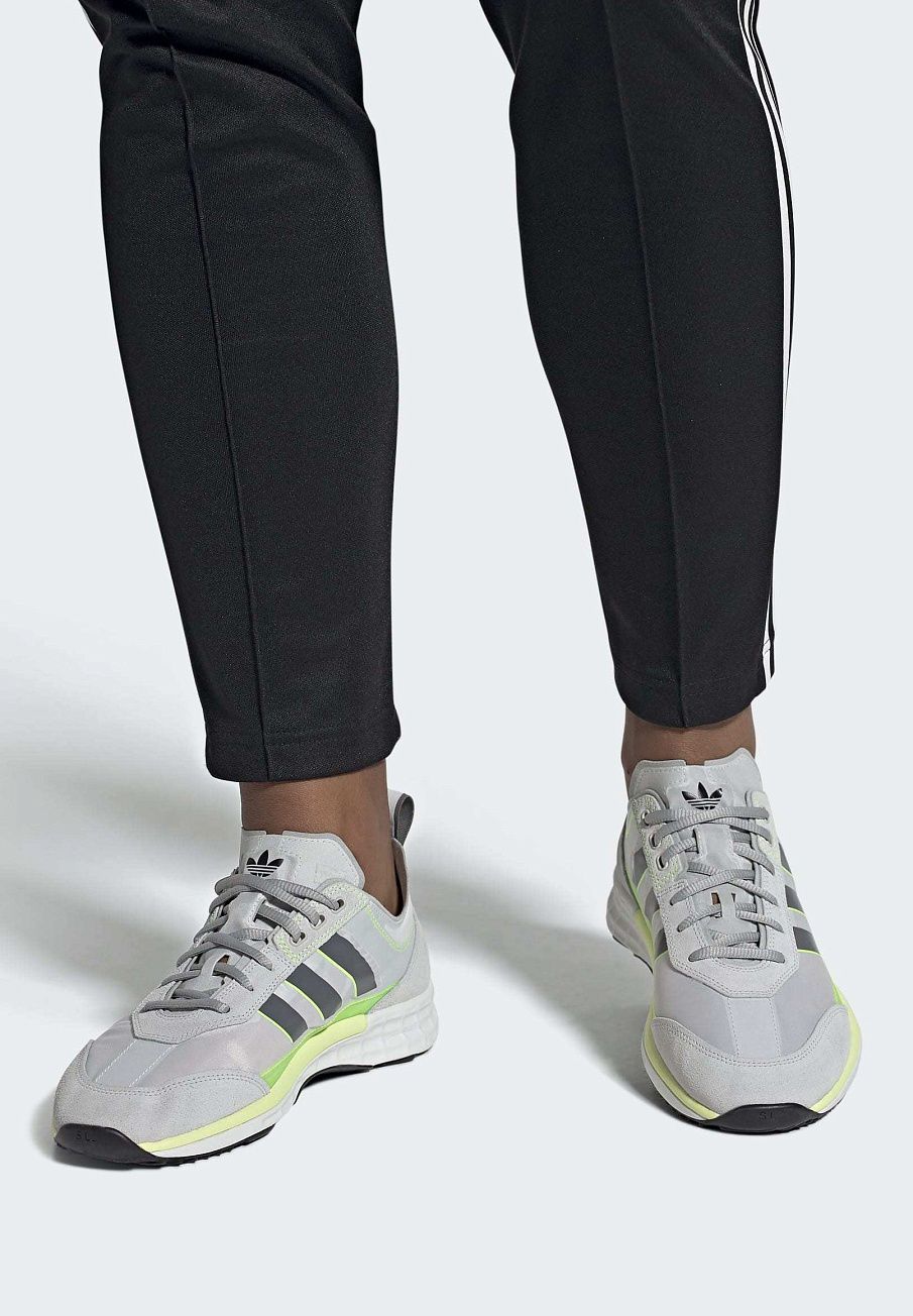 Фото № 2 с приближением к товару «‎Adidas SL 7200 Shoes »