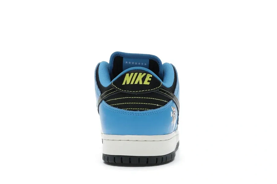 Фото № 4 с приближением к товару «‎Nike SB Dunk Low Instant Skateboards»