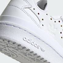 Фото № 3 с приближением к товару «‎Adidas Forum »