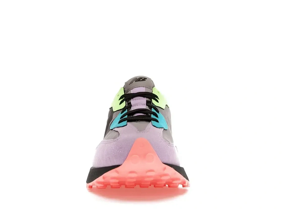 Фото № 2 с приближением к товару «‎New Balance 327»
