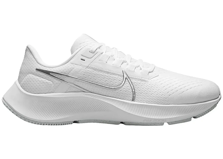 Фото № 1 с приближением к товару «‎Nike Air Zoom Pegasus 38 White Metallic Silver »