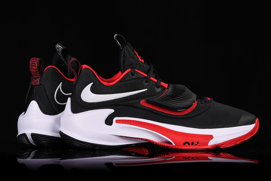 Фото № 4 с приближением к товару «‎Nike Zoom Freak 3»