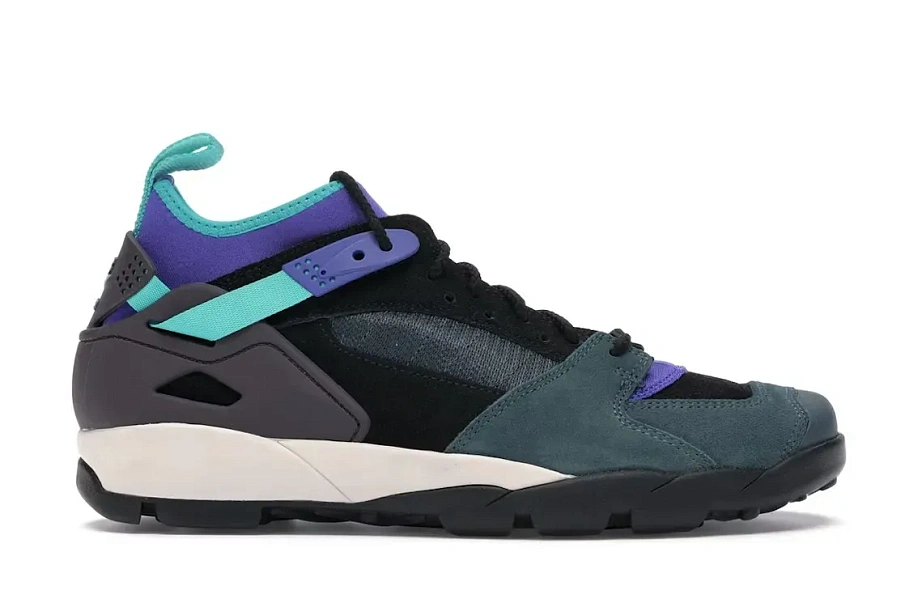 Фото № 1 с приближением к товару «‎Nike Air Revaderchi»