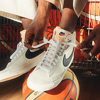 Фото № 1 с приближением к товару «‎Nike Blazer 77 »