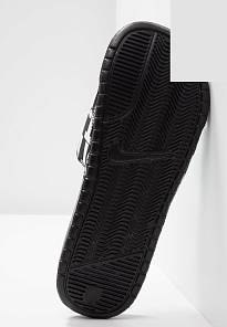 Фото № 5 с приближением к товару «‎Nike Benassi Print»