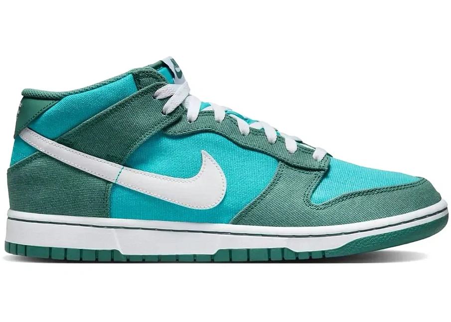 Фото № 1 с приближением к товару «‎Nike Dunk Mid»