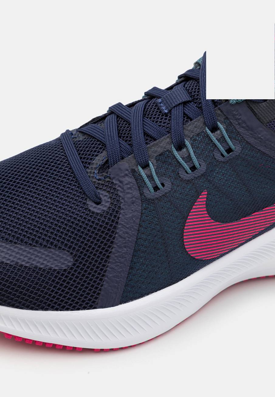 Фото № 5 с приближением к товару «‎Nike Quest 4»