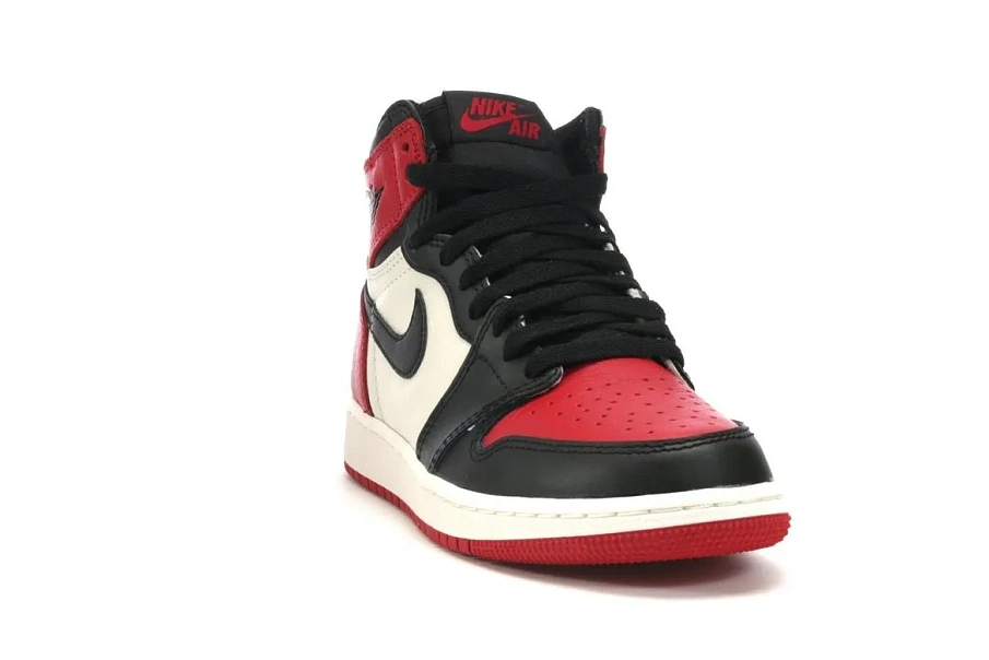 Фото № 3 с приближением к товару «‎Jordan 1 Retro High Bred Toe »