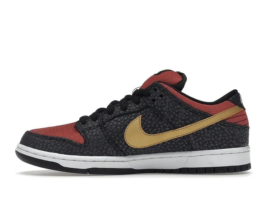 Фото № 3 с приближением к товару «‎Nike SB Dunk Low Walk of Fame»