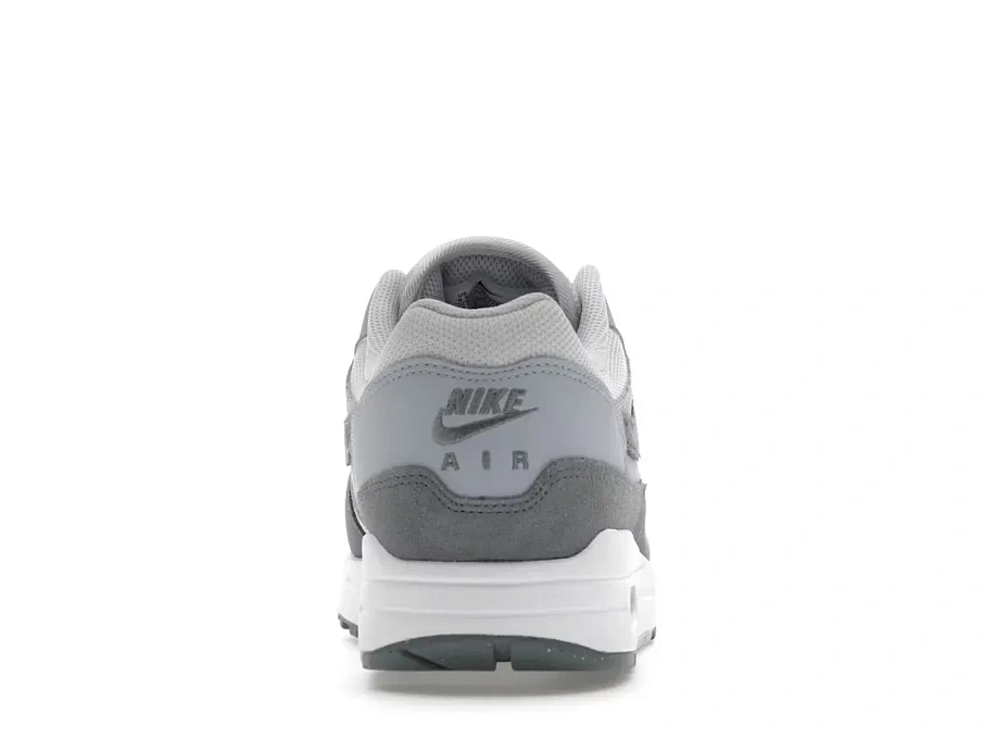 Фото № 4 с приближением к товару «‎Nike Air Max 1 '87»