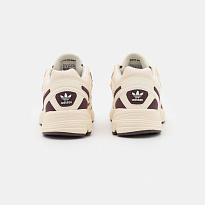 Фото № 4 с приближением к товару «‎Adidas Astir »