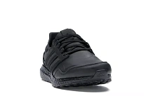 Фото № 3 с приближением к товару «‎adidas Ultra Boost Leather Black»
