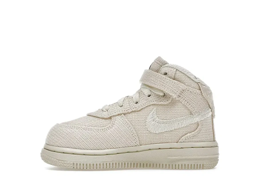 Фото № 3 с приближением к товару «‎Nike Air Force 1 Mid»
