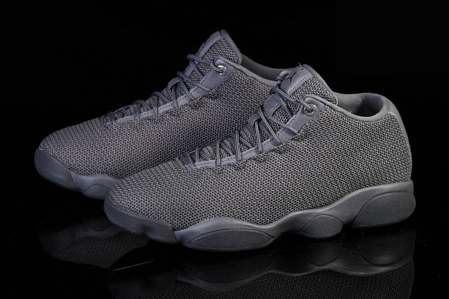 Фото № 1 с приближением к товару «‎Nike Air Jordan Horizon Dark »