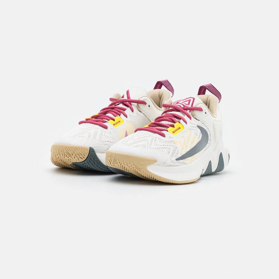 Фото № 2 с приближением к товару «‎Nike Giannis Immortality 2 »