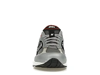 Фото № 2 с приближением к товару «‎New Balance 991»